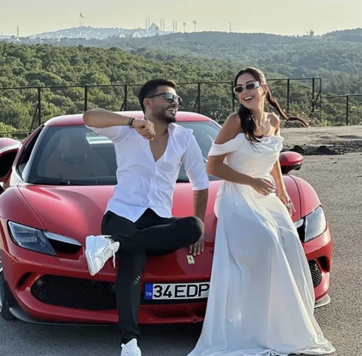 Polat Çiftinin Araçları Satışa Çıkıyor: 77 Milyon TL