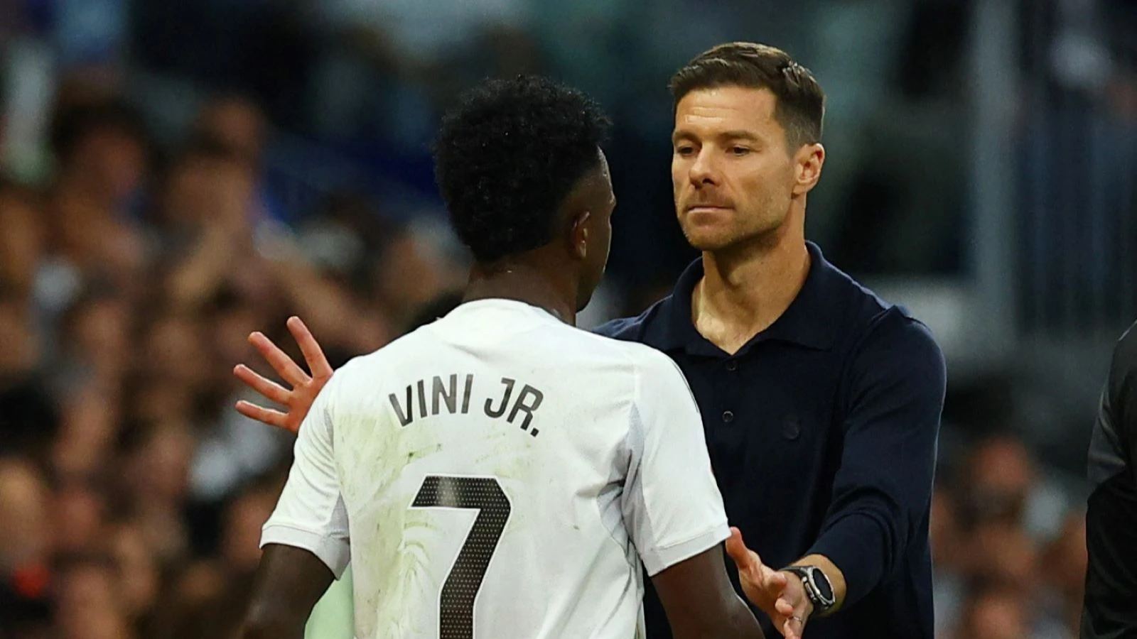 Xabi Alonso: Vinicius Jr. konusu benim için kapandı