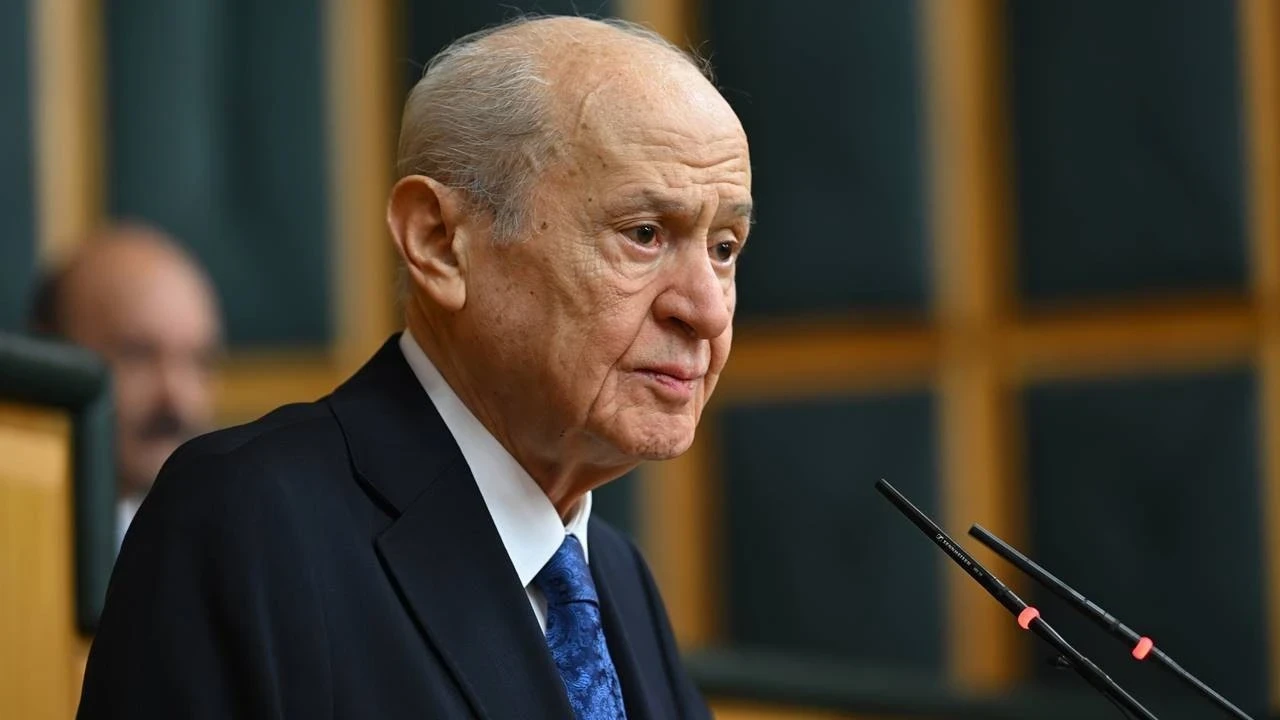 MHP Genel Başkanı Devlet Bahçeli: Cemevinin ibadethane olması yönündeki engeller kaldırılmalı