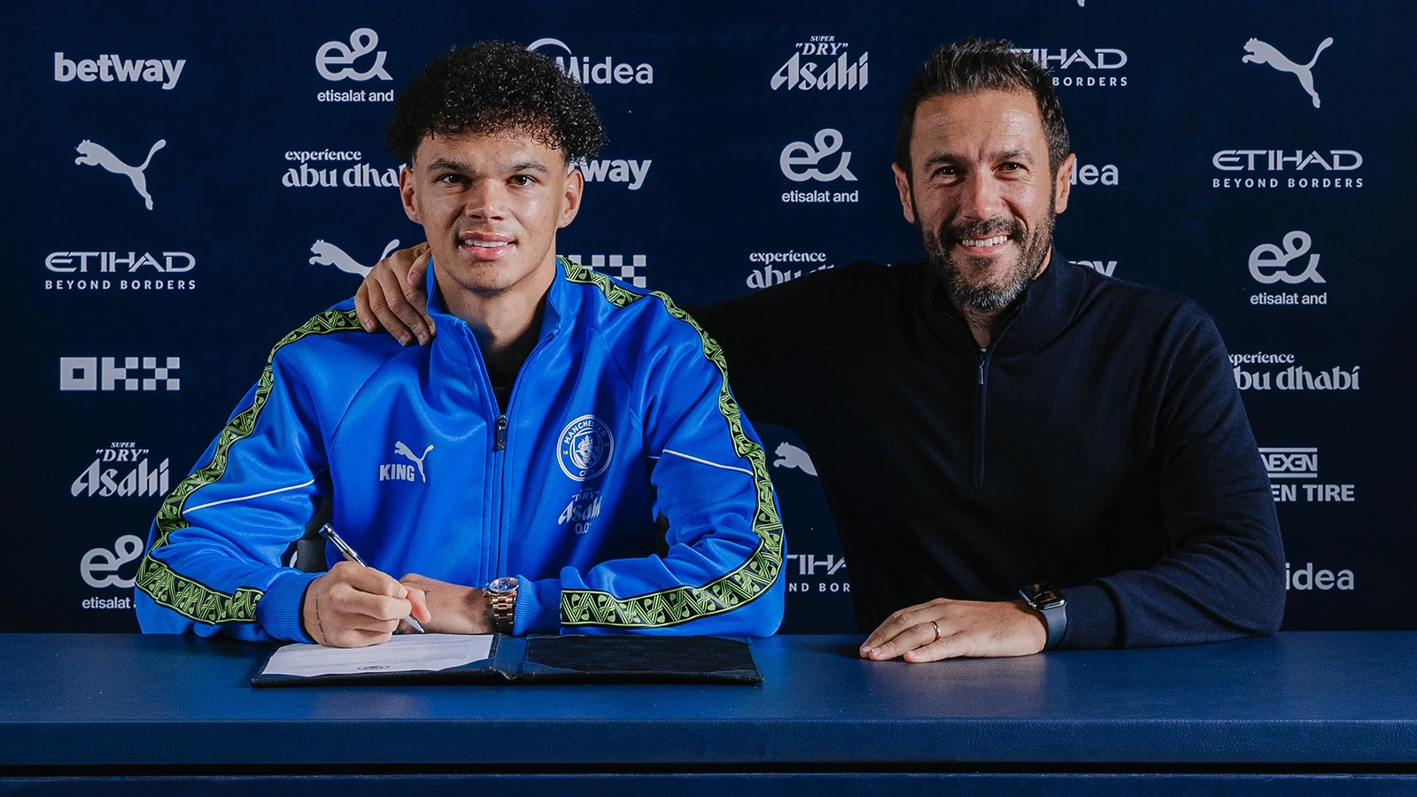 Manchester City, Nico O'Reilly'nin sözleşmesini uzattı