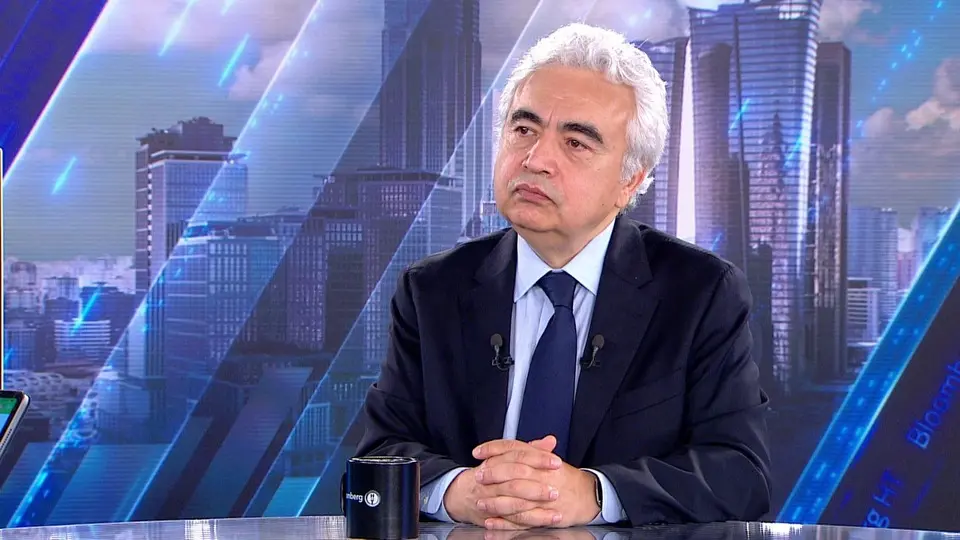 "Uzun dönemde yüksek petrol fiyatı beklemiyorum"
