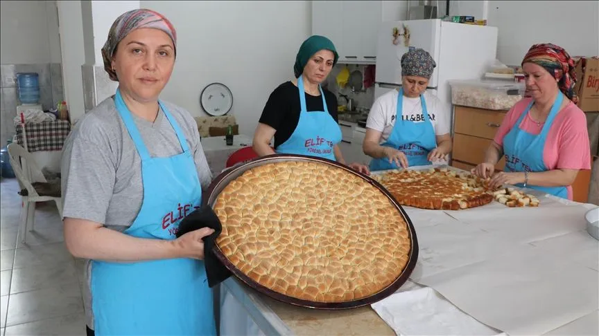 Babaannesinden öğrendiği pismeti geçim kaynağına dönüştürdü 