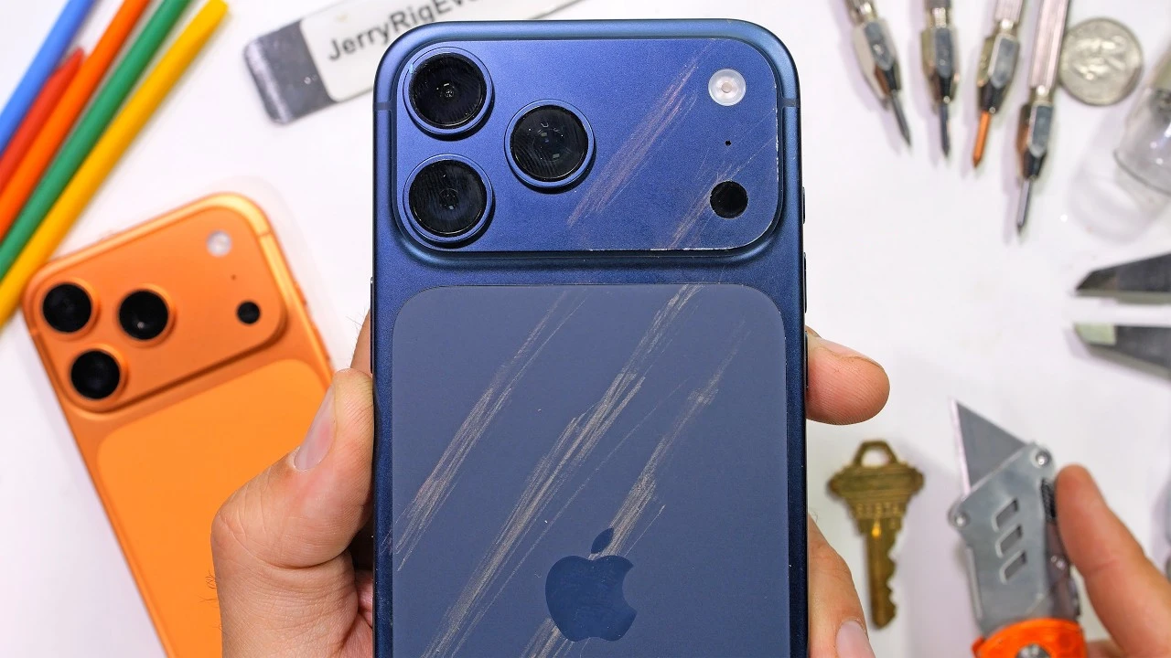 Apple’dan mağazadaki iPhone 17 çizilmesin diye ilginç yöntem