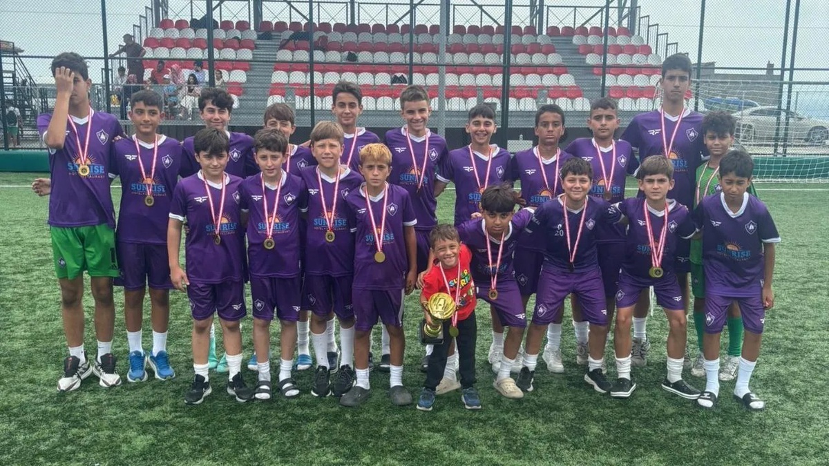 Sinopspor U14 Takımı Kuzey Cup'ta İkinci Oldu