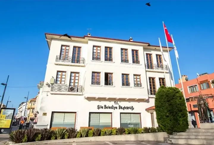 SON DAKİKA | Şile Belediyesi'ne operasyon: 23 gözaltı