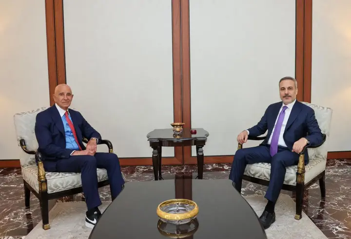 Bakan Fidan, ABD Büyükelçisi Barrack'ı kabul etti