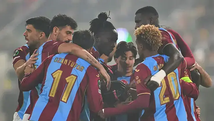 Trabzonspor'a Beşiktaş Derbisi Öncesi Büyük Şok! Yıldız Golcü Sakatlandı