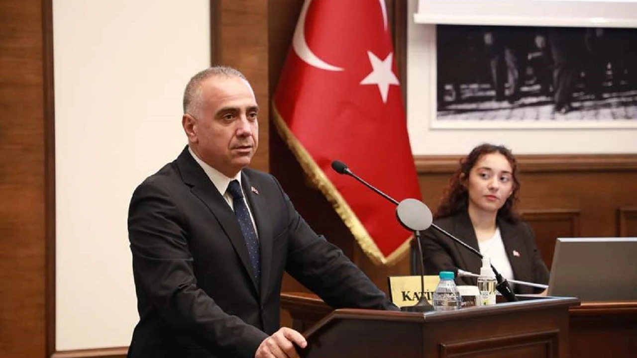 Son dakika: Büyükçekmece Başkanvekili Ahmet Şahin tutuklandı