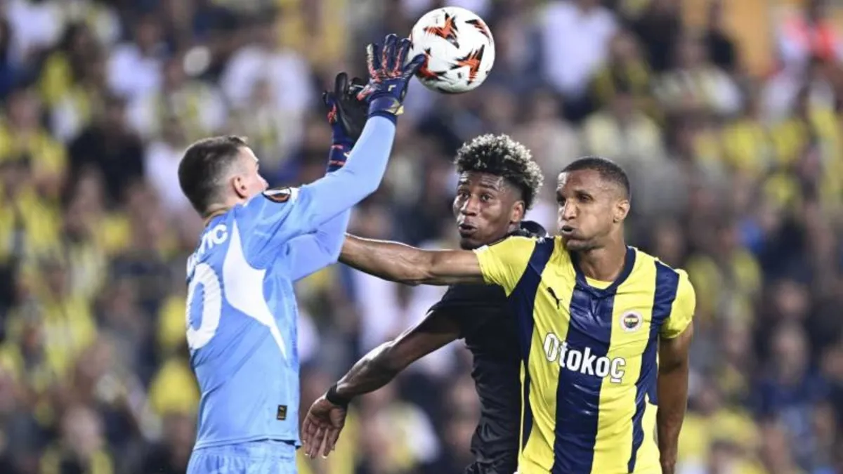 Fenerbahçe'de beklenen ayrılık! Brezilya ve İtalya'dan talipleri var