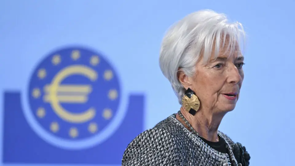 Lagarde, Euro'nun küresel profilini yükseltme çabasını hızlandırdı