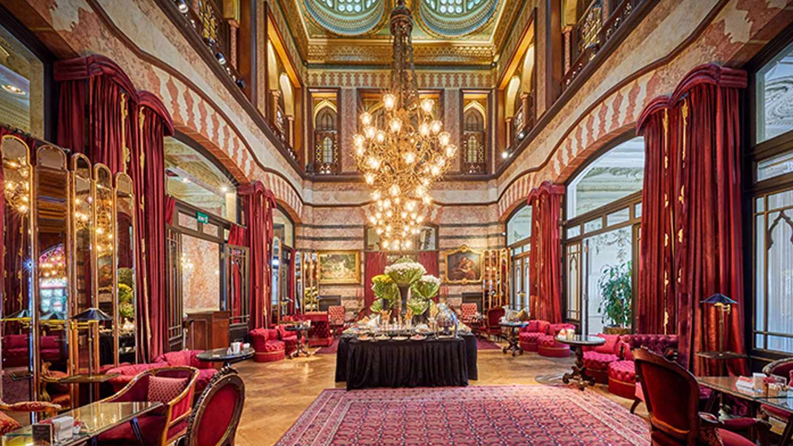 Pera Palace Hotel'de Dünya Tiyatro Günü etkinliği düzenlenecek