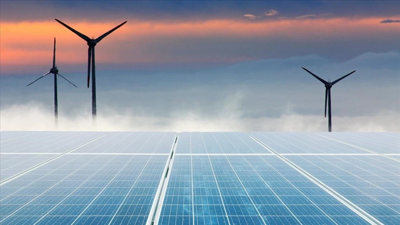 Fosilin iki katına çıkacak: Temiz enerjiye 2,2 trilyon dolarlık dev yatırım