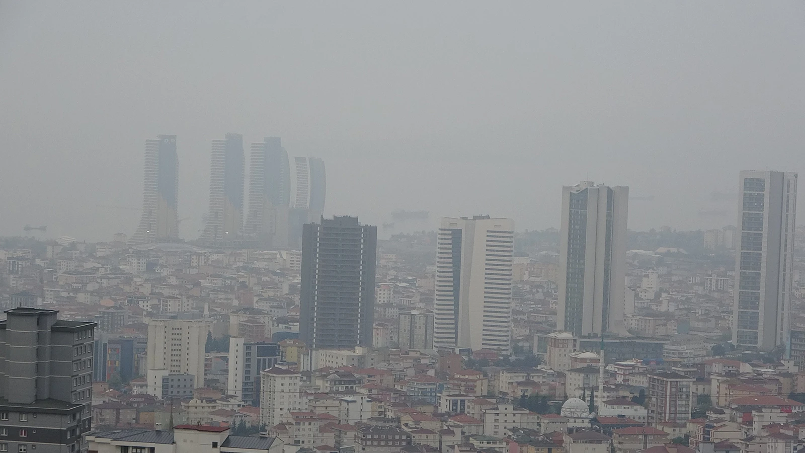 Anadolu Yakası'nın alçak kesimlerinde kirli hava