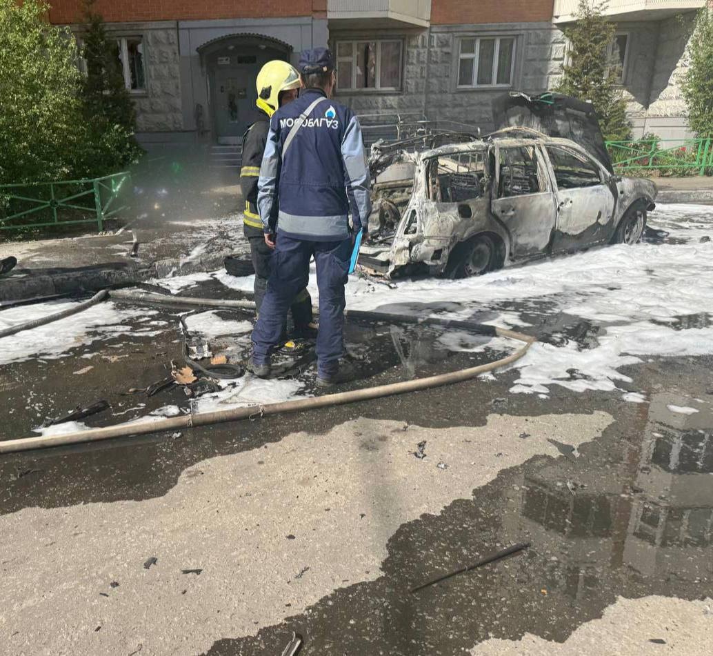 Ukrayna'dan karşı hamle: Rus subayının aracı böyle patladı