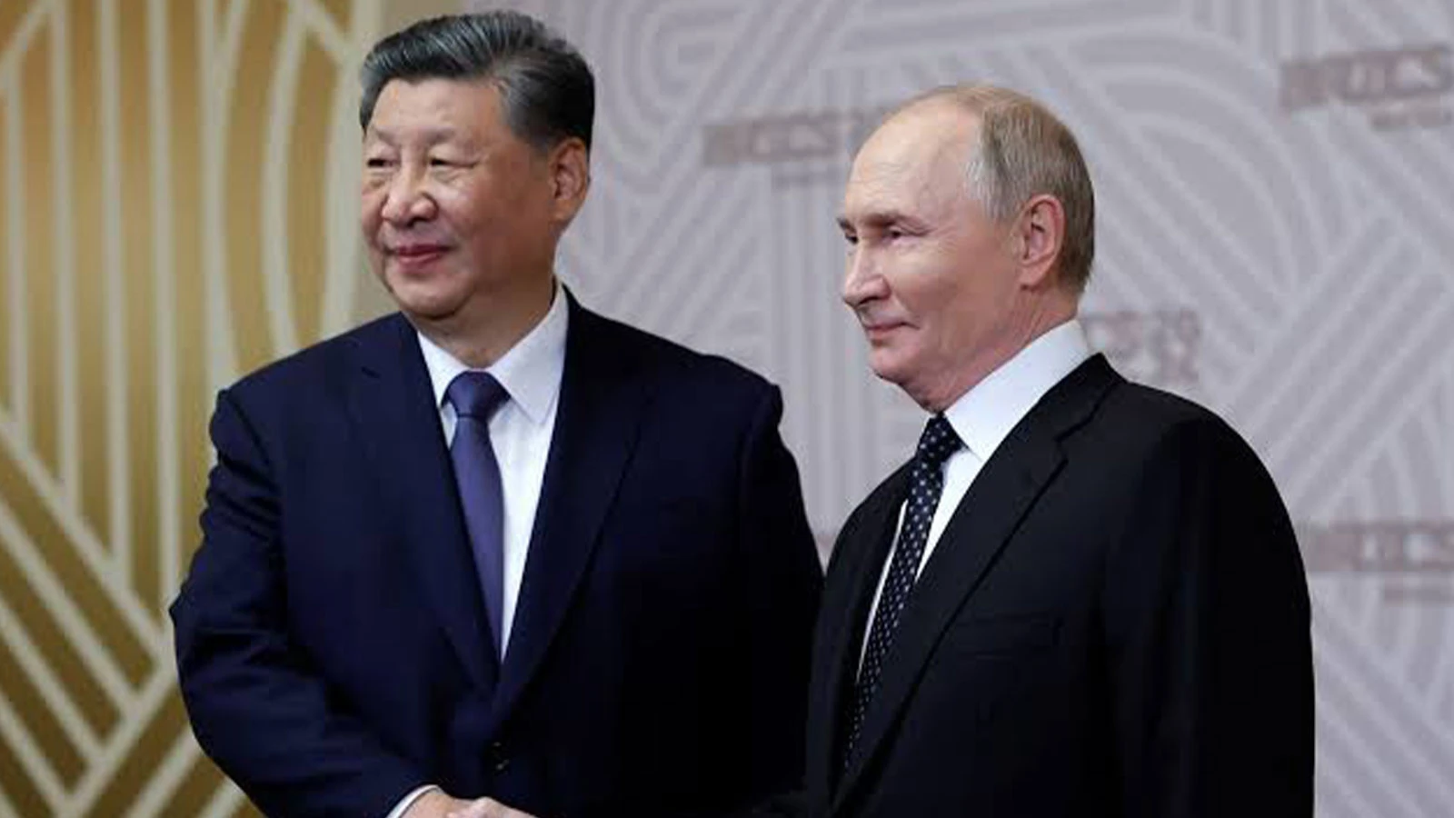 Putin'den Yeni Yalta Hamlesi! Ukrayna Üç Devin Masasında