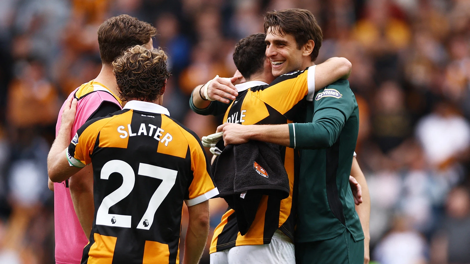 Acun Ilıcalı'nın takımı Hull City, 'Kırmızı Şeytanlar'a pabucunu ters giydirdi