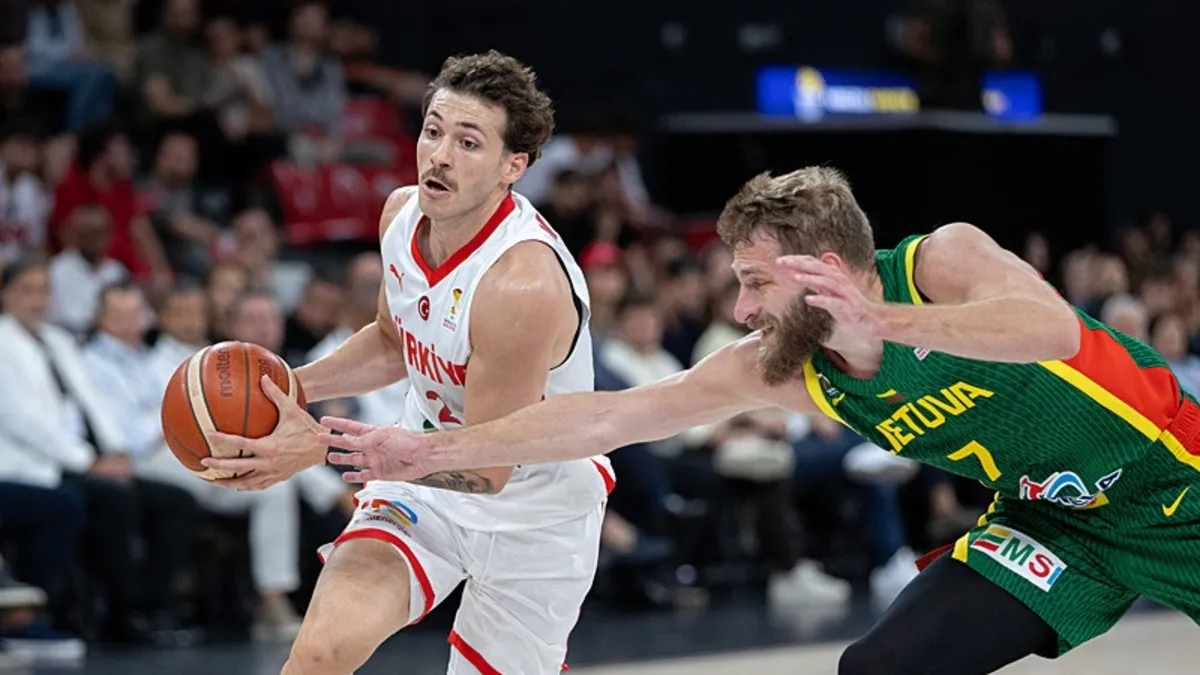 12 Dev Adam'dan harika başlangıç! Türkiye-Litvanya Maç Sonucu | FIBA Dünya Kupası Avrupa Elemeleri