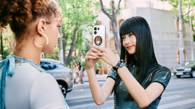 Arka kamerayla selfie çekmeyi kolaylaştıran aksesuar: OPPO Bubble