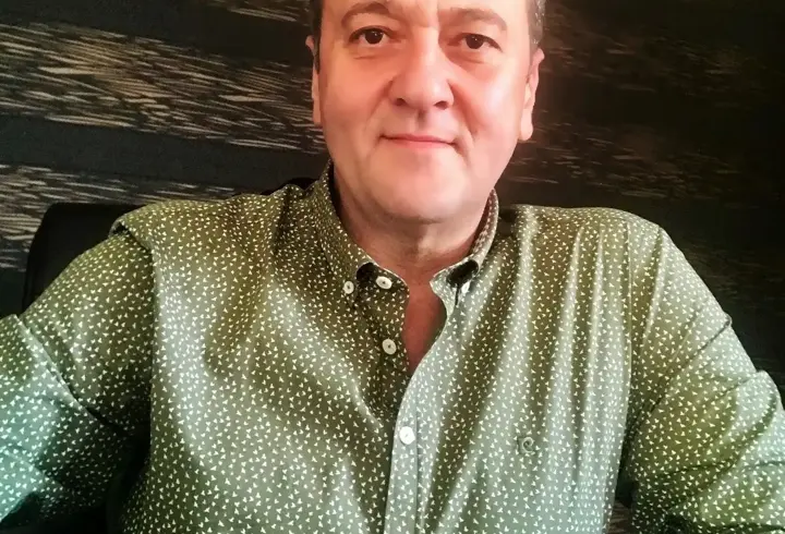 Kendisinden haber alınamayan CHP eski ilçe başkanı ofisinde ölü bulundu