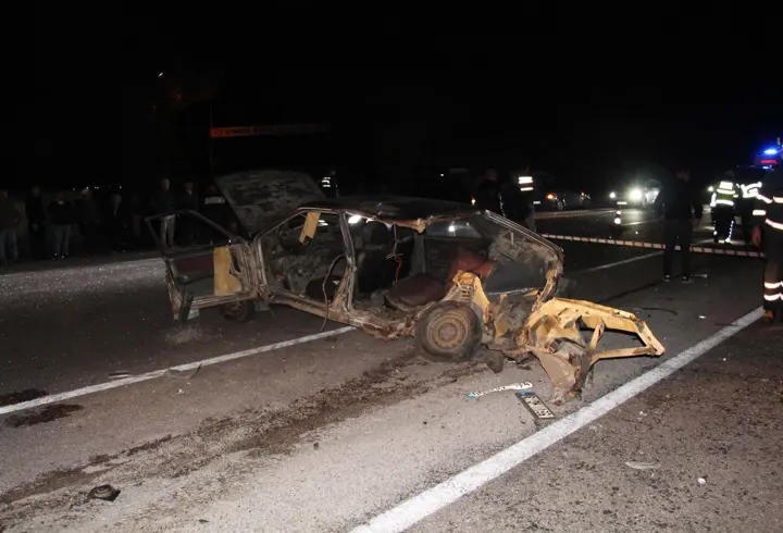 Çankırı'da iki otomobil çarpıştı: 1 ölü, 3 yaralı
