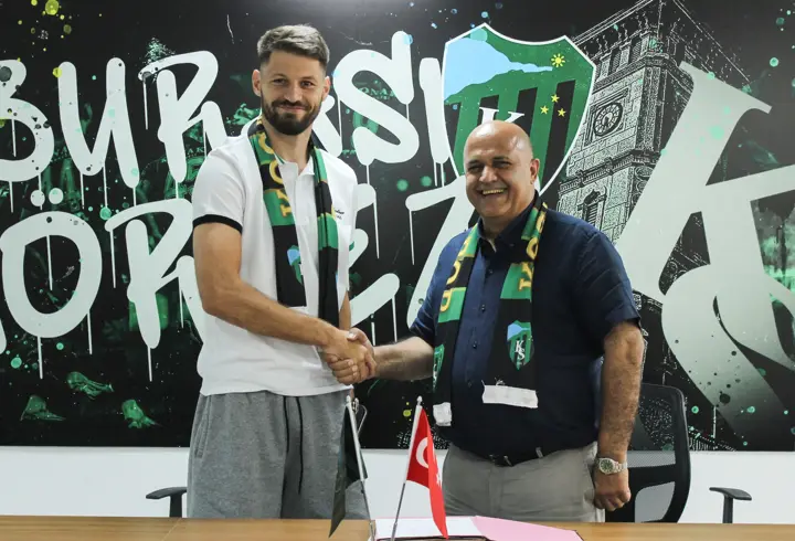 Kocaelispor, Hırvat golcü Bruno Petkovic ile sözleşme imzaladı