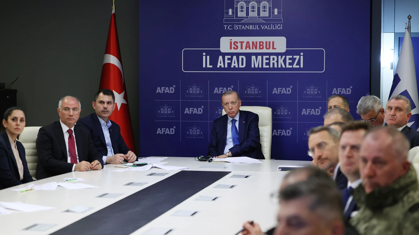 Cumhurbaşkanı Erdoğan depreme ilişkin brifing aldı: Devletin tüm birimleri teyakkuzda