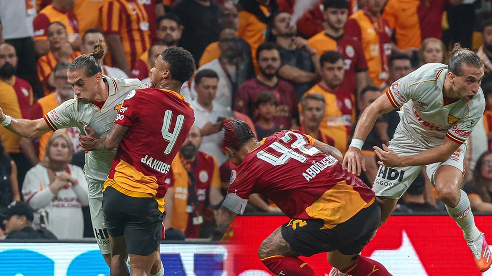 Göztepe'den Galatasaray maçı tepkisi: "Yıllardır değişmeyen komedi"