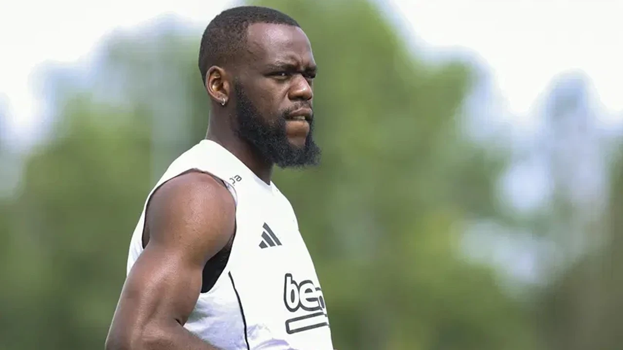 Beşiktaş'ta Jean Onana ile yollar ayrıldı