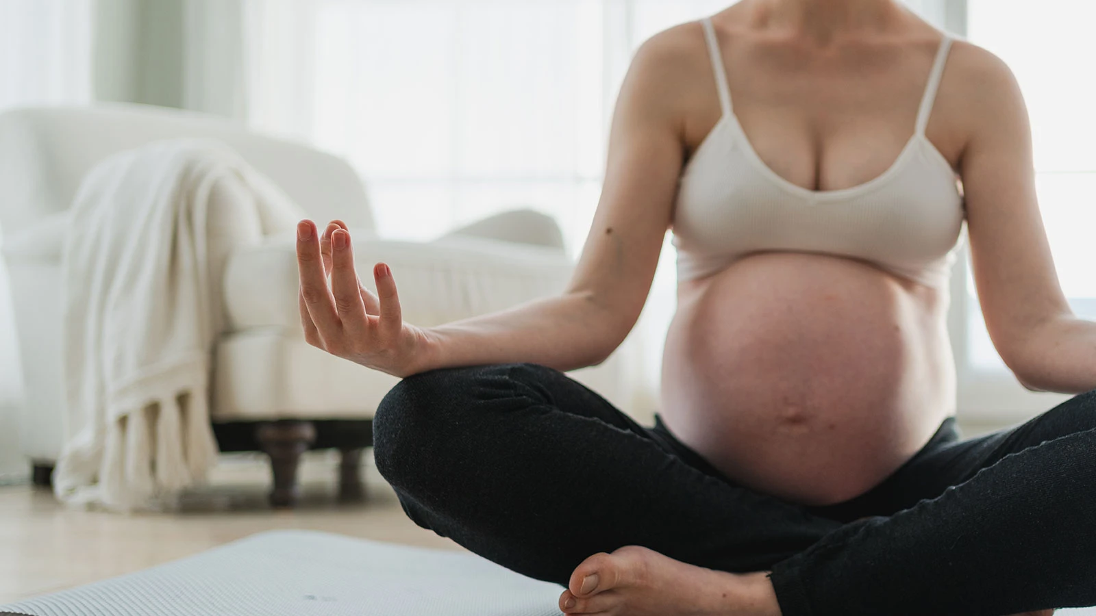Hamile yogasının anne ve bebeğe faydaları neler?