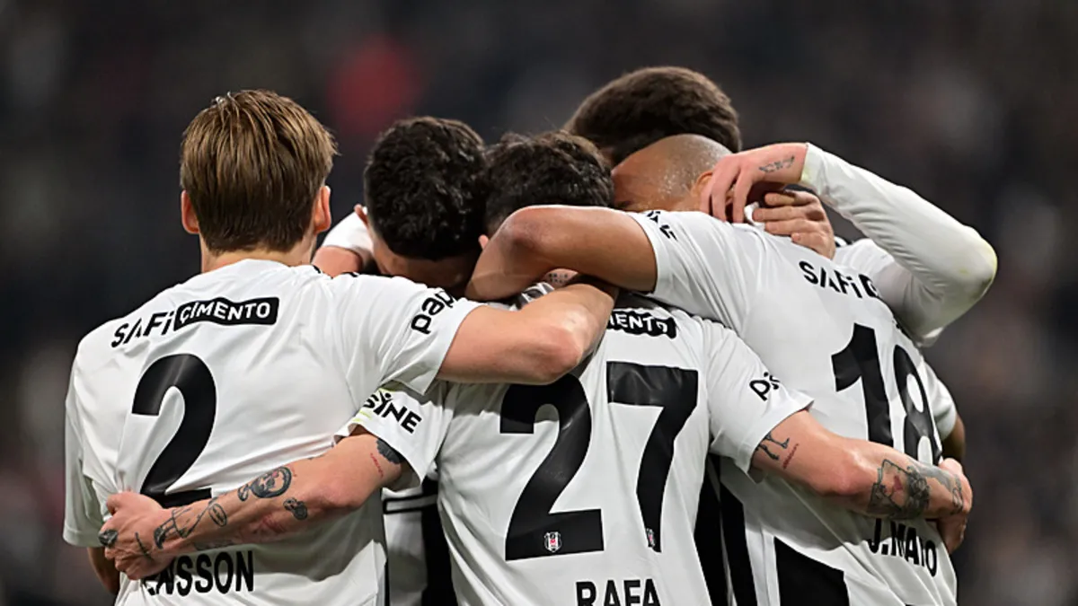 Beşiktaş-Galatasaray | CANLI (Trendyol Süper Lig)
