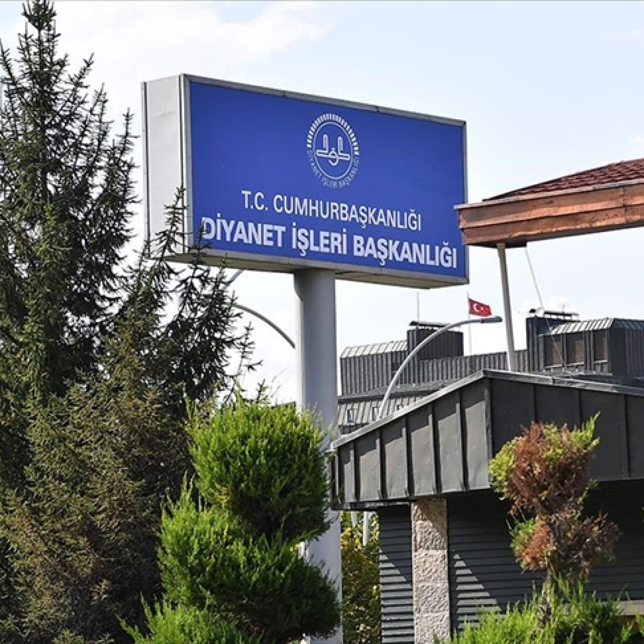 Diyanet 3 bin 209 personel alımı başvuru şartları