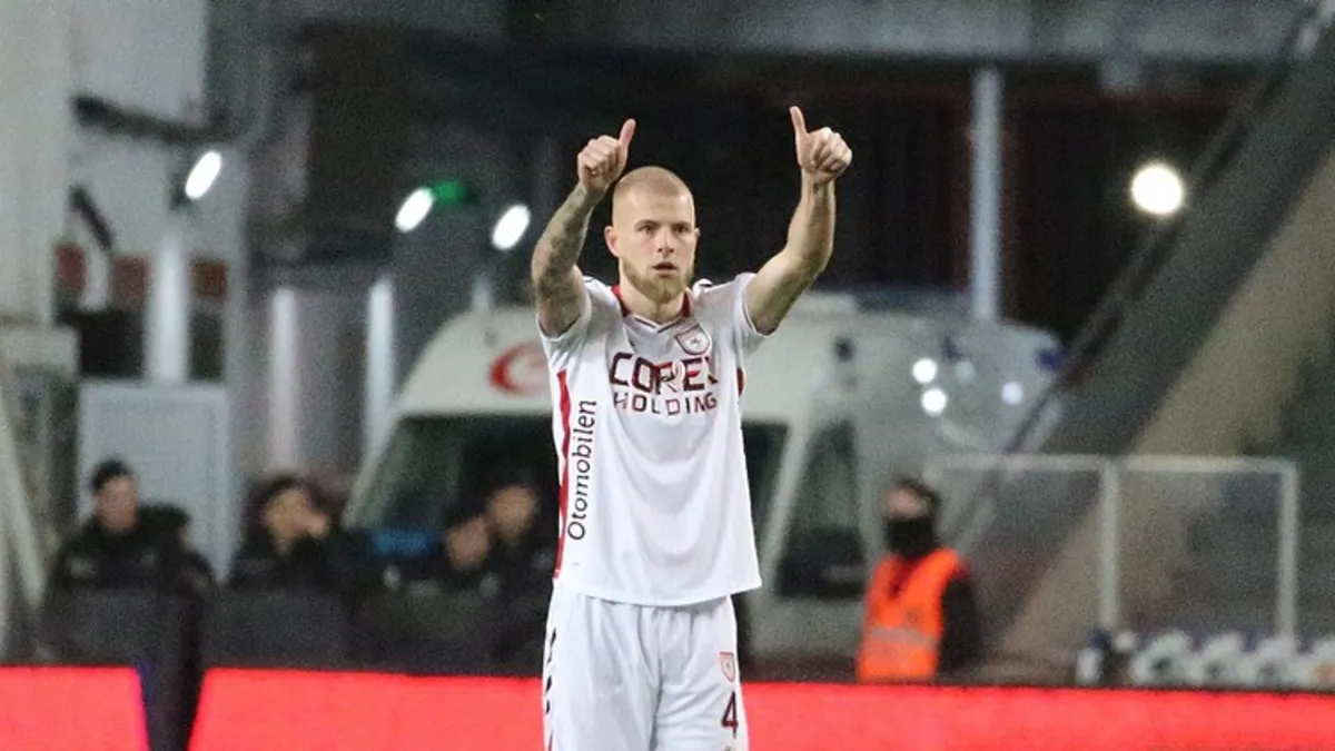 Beşiktaş aradığı stoperi Süper Lig'de buldu! İşte listedeki 2 isim