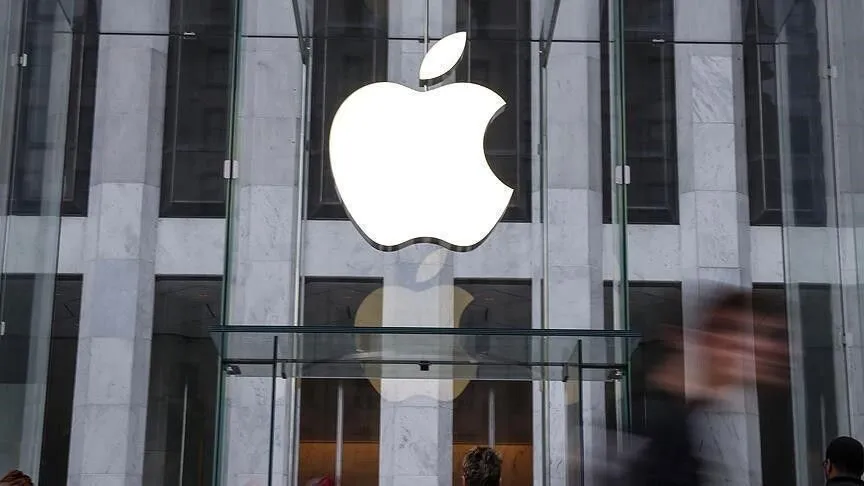Apple'ın CEO'su Tim Cook'un 1 Eylül 2026'da görevden ayrılacağı açıklandı