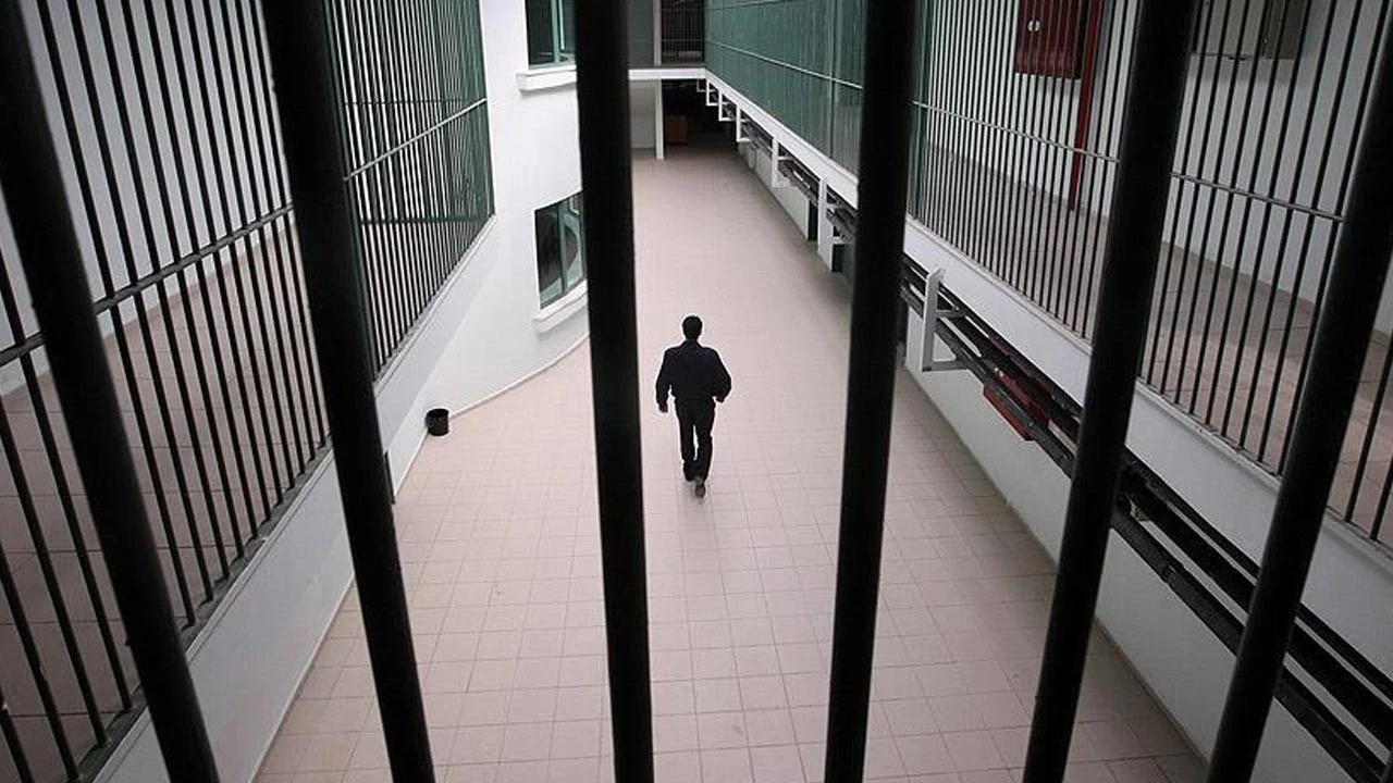 İtalya'dan tarihi adım: Kadın cinayeti işleyene müebbet hapis