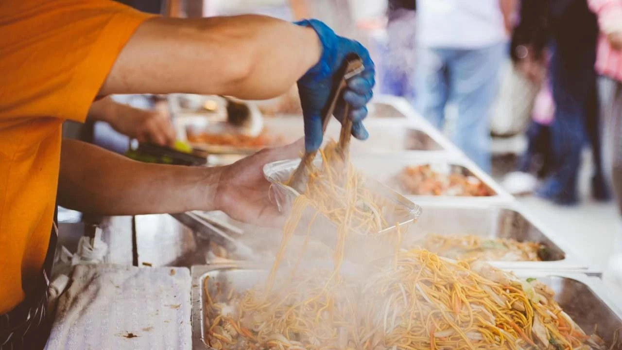 Fast food zinciri 35 şubesini daha kapatıyor
