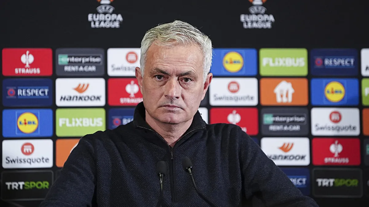 Jose Mourinho: "Ceza gerektirecek bir şey yapmadım"