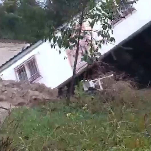 Sakarya'da Şiddetli Yağış Felaketi: Kepekli'de İki Ev Sel Sularına Kapıldı