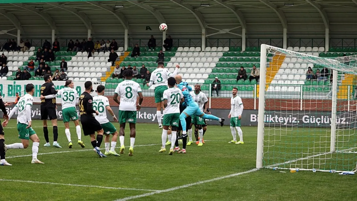 Arca Çorum FK, Alagöz Holding Iğdır FK'yi 2 golle devirdi!
