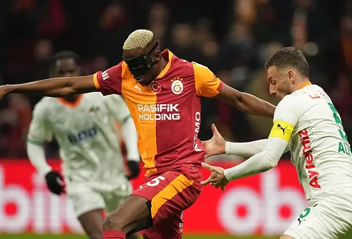 Galatasaray 3-1 Alanyaspor Maç Özeti | Lider, 3 puanı 3 golle aldı