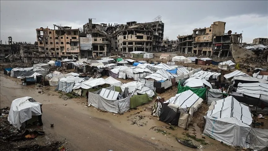 Gazze'de yaşama uygun olmayan çadırların yerine prefabrik ev talebi