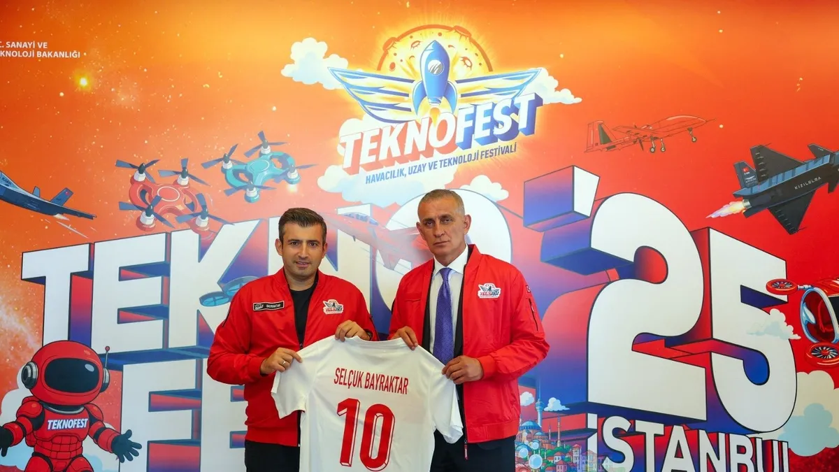 TFF Başkanı İbrahim Hacıosmanoğlu TEKNOFEST 2025'i ziyaret etti!