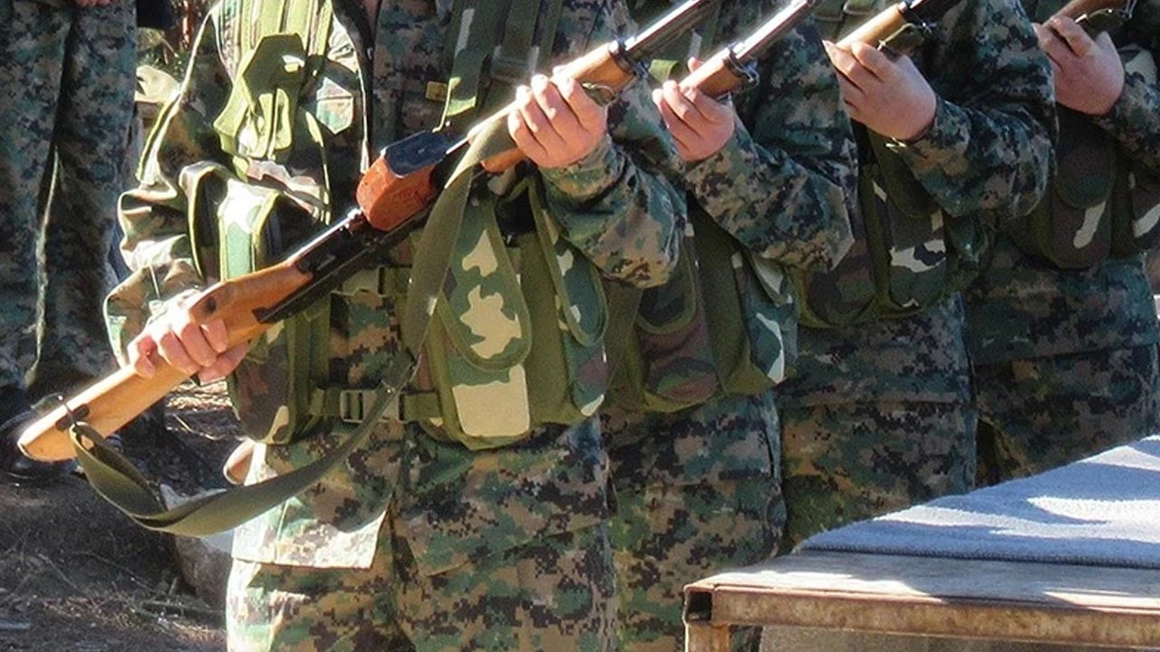 Terör örgütü PKK/YPG Suriye'de sivil yerleşim yerlerine saldırdı