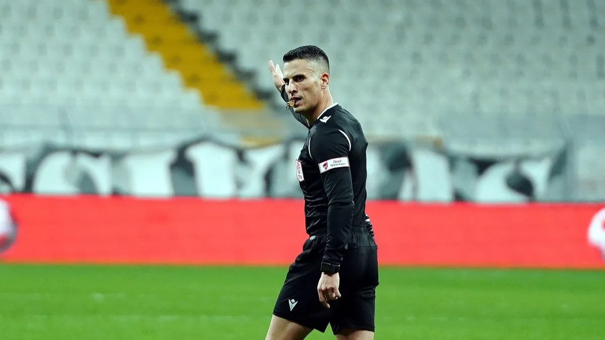 Samsunspor - Fenerbahçe maçının VAR hakemi belli oldu!
