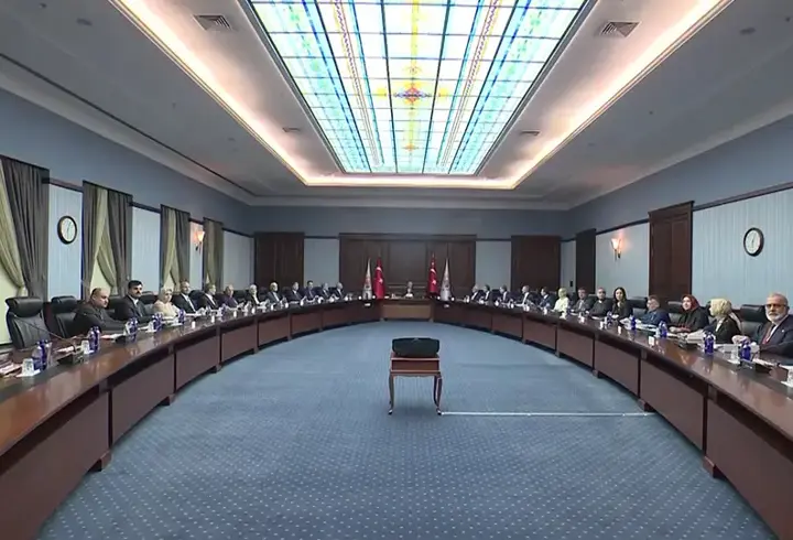 AK PARTİ MKYK TOPLANIYOR | Terörsüz Türkiye hedefinde hangi adımlar atılacak?
