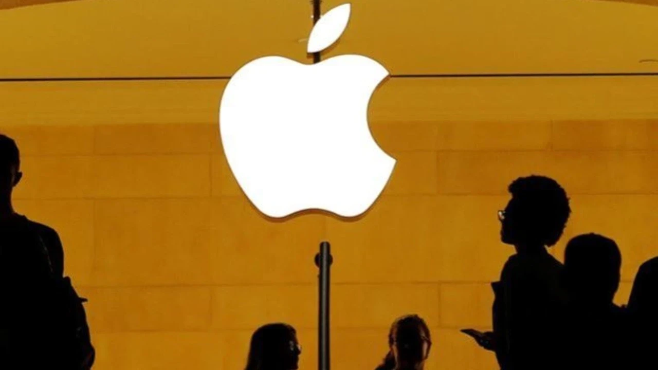 Beyaz Saray açıkladı: Apple'dan 100 milyar dolarlık yatırım, 5 eyaleti kapsıyor