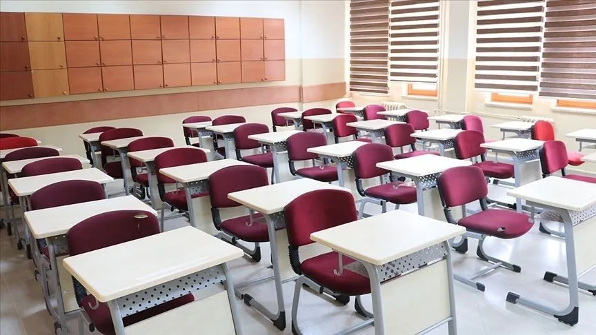 Mevzuata aykırı durumların tespit edildiği 21 özel okulun ruhsatı iptal edildi