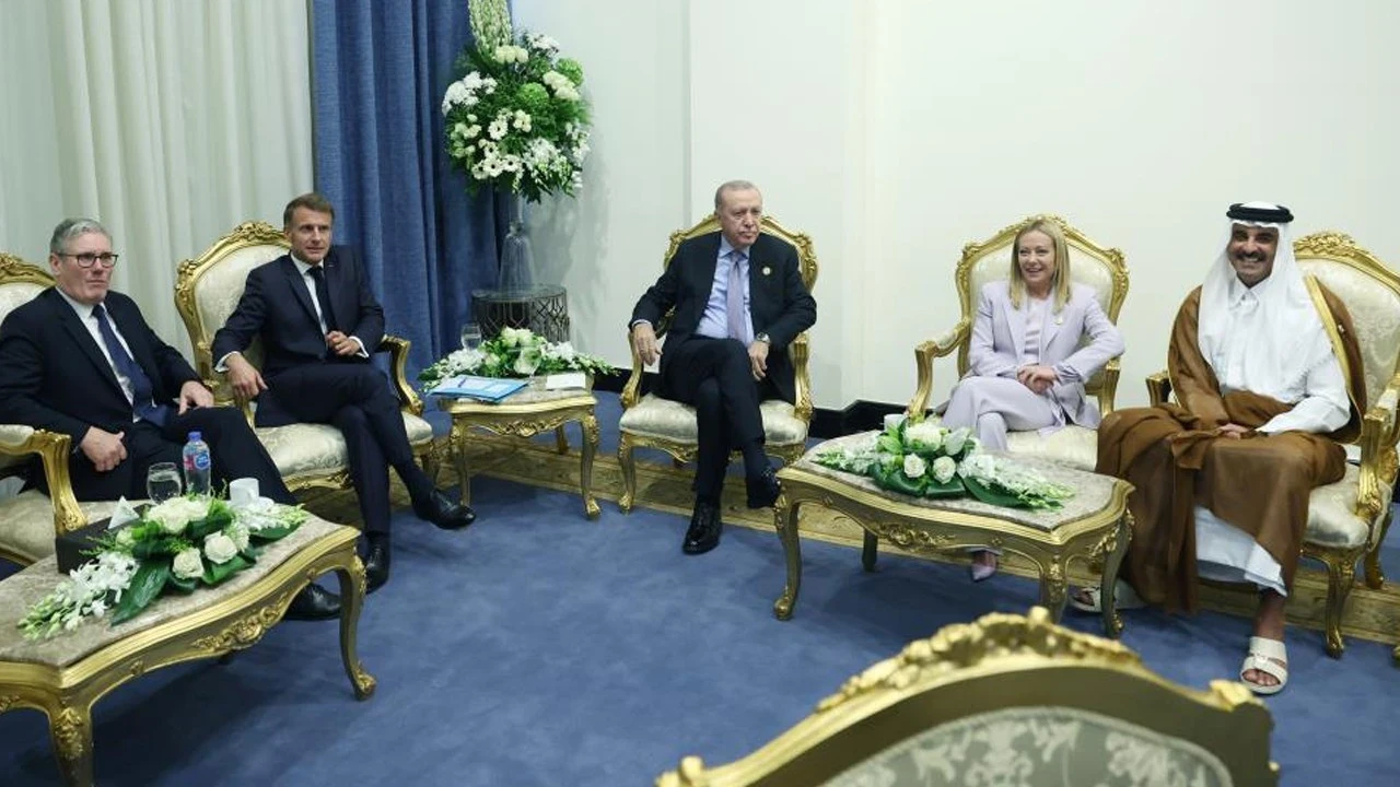 Erdoğan'dan "Şarm el-Şeyh Barış Zirvesi"nde diplomasi trafiği