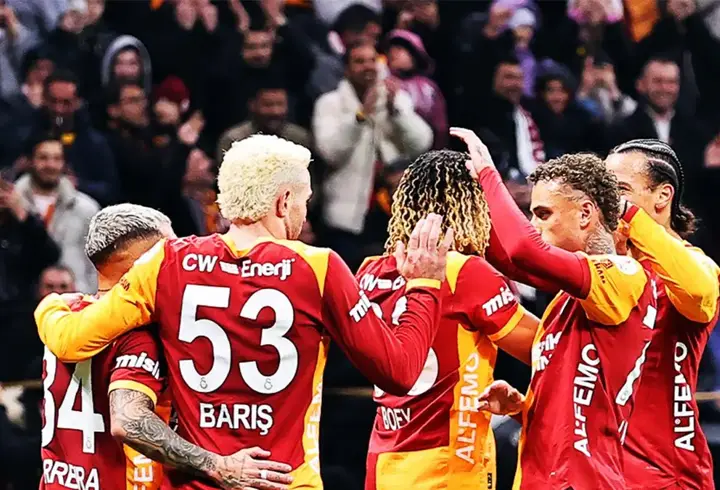 Galatasaray, 8 eksik oyuncusuyla Alanyaspor deplasmanına gitti