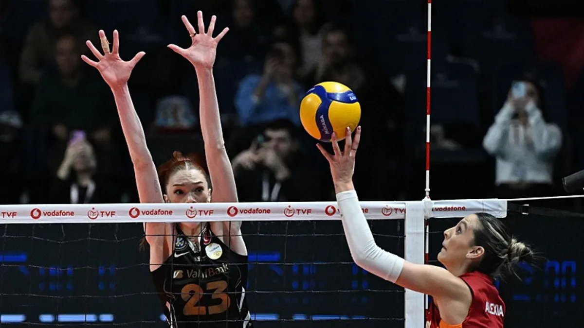 Galatasaray Daikin evinde VakıfBank'a mağlup oldu!