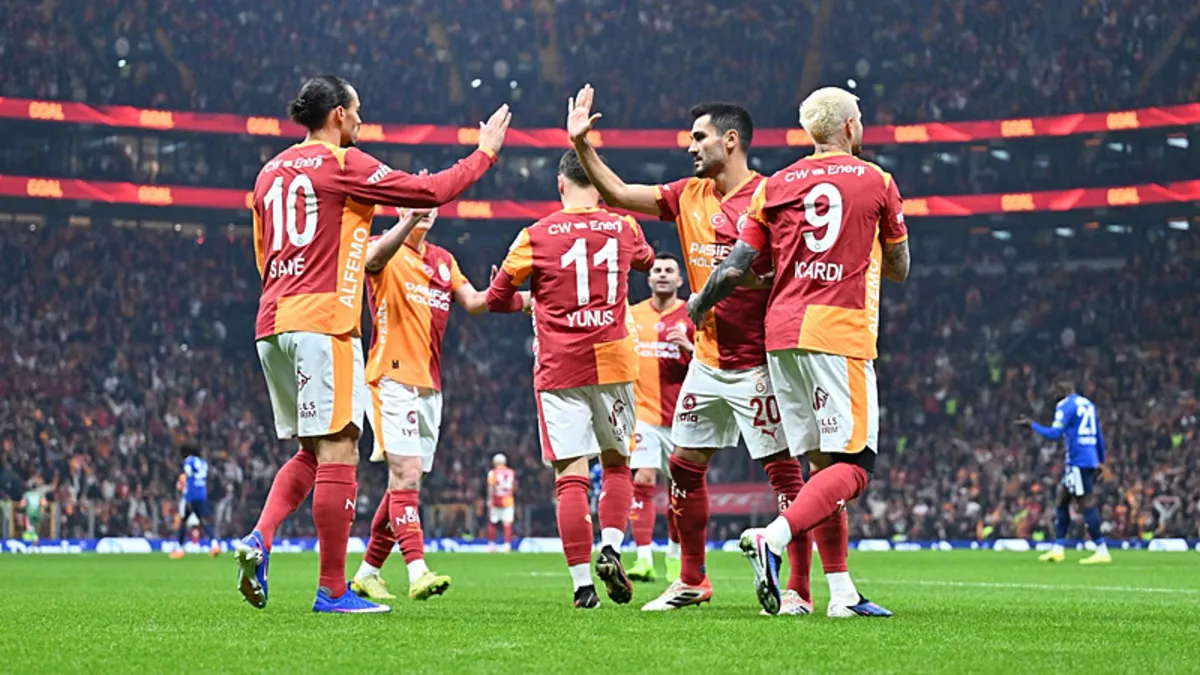 Okan Buruk'tan ayrılığa veto! O isme transfer izni çıkmadı